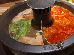 -晓宇重庆火锅(西安荟聚店)