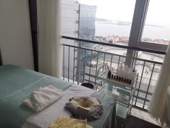 -YooMee优美智能科技美肤机构