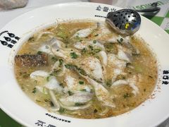 -渔语鱼酸菜鱼新川菜(来福士店)