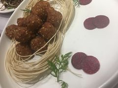 金牌干炸丸子-京味斋·北京烤鸭(北京南站洋桥店)