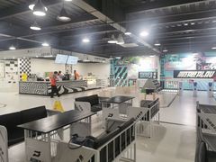 -极限PLAY运动娱乐新世界·团建派对潮玩休闲馆·室内蹦极高空游乐园