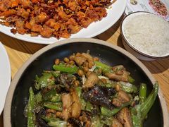 -小三峡食府(西五路店)
