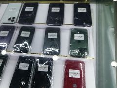 -修卜凡二手严选店·手机维修·回收租赁(川沙地铁站店)