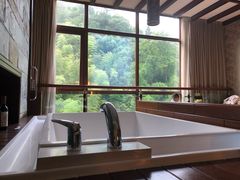 -中铁花水湾温泉酒店(大邑店)