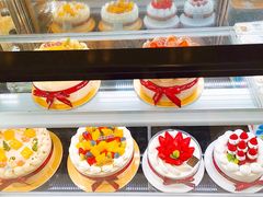 -花花卷卷·鲜食蛋糕(静安久光百货店)