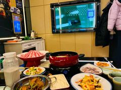 -星璨火吧KTV聚会餐厅(丰庆路店)