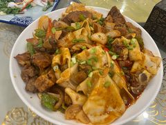 -老钟家烤羊排·敦伊阁清真餐厅胡羊焖饼