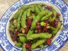 -江城燕子大排档(江汉路步行街店)