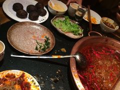 -宽巷子成都火锅(南站店)