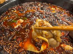 -鸿顺老铁锅美蛙鱼府(解放碑店)