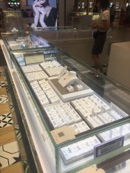 -潮宏基珠宝(天虹石路店)