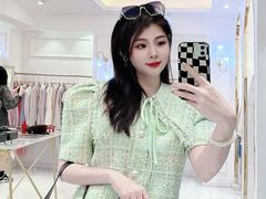-nana showroom娜娜家服装店