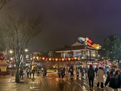-WOLFGANG PUCK KITCHEN & BAR(迪士尼小镇店)