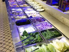 -阪尚皇·原切牛排·烤肉火锅自助(北京路店)