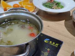 -龙聚德北京烤鸭(沙坪坝华宇A馆店)