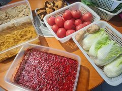 -宣威山野人家·云南菜·菌火锅(呈贡店)
