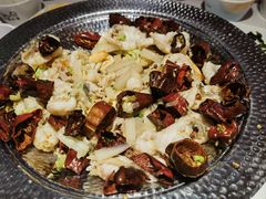 -小鱼小牛·鱼牛干锅·脆鱼火锅(世欧广场店)