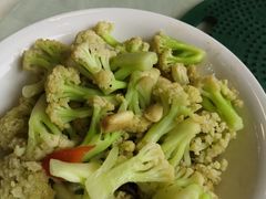 烧鹅汁焖台山菜花-清心鸡沙田乳鸽店·非遗传承(粤垦路店)