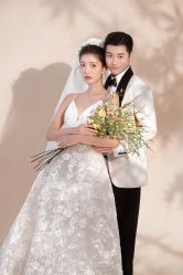 -第一夫人婚纱摄影(南京店)