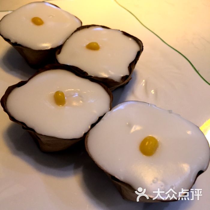 香兰椰汁西米糕