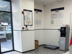 -萌兽医馆·绝育·24小时内科·宠物医院(德胜店)