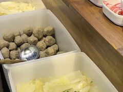 -天成·潮州牛肉脆肉鱼生蚝自助火锅