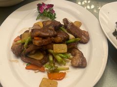 -沙龙酒家