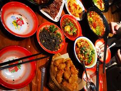 -爆炸头阿姨小四川正宗川味小吃(无任何分店)