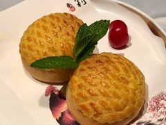 水牛奶菠萝包-翡翠小城·海鲜豆捞·广式点心(老佛爷店)