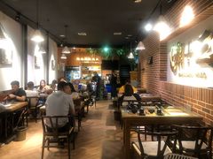 大堂-潮十三潮汕砂锅粥(高新四路大都荟店)