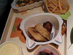 -半秋山西餐厅(襄阳万达店)