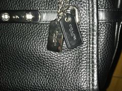-COACH蔻驰(银泰店)