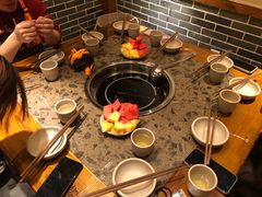 -舒家大院重庆老火锅(纪念塔店)