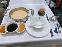 -红鼎豆捞·非遗鲍皇汤火锅(宝丰路店)