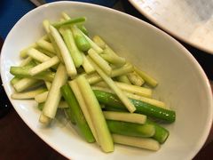 -香格里拉鱼跃地中海西餐厅·牛排披萨