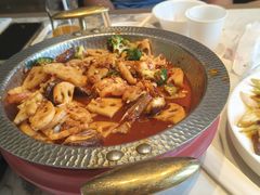 四季诱惑麻辣香锅-高玛纳驴肉火烧(一世界店)