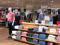 -优衣库(广州恒宝广场店)