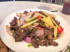 -乾坤饭店