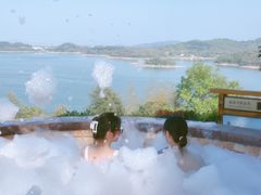 -天目湖涵田半山温泉水乐园