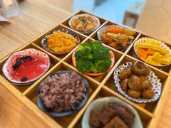 -轻蔬不用等·素食(江苏路店)