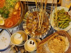 -沪上名羊天下•烤羊腿•东北烧烤•小龙虾(浦东直营总店)