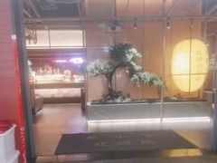 -芝小官毛肚火锅海鲜自助(苏州吴江区万宝店)