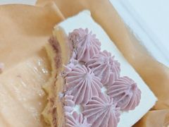 -读酥世家(松江新城地铁站店)