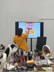 -KISS U 国际美学