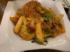 辛拉面炒年糕-幸屿 创意料理(永嘉天地店)