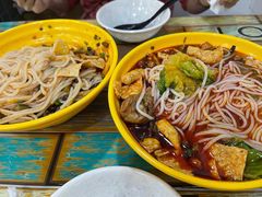 -龍城柳州螺蛳粉(群星路店)