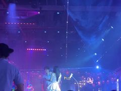 -喜鹊音乐酒馆(西街店)