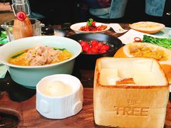 -大树餐厅(红旗街万达店)