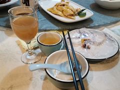 -侬佳蒸菜馆(听潮店)