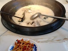 -陈大锅·岳阳鱼馆·地道岳阳菜(美食街店)